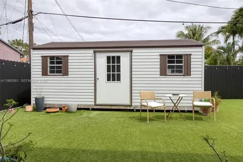 2397 SW 13th Street Miami FL 33145