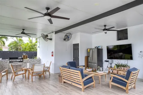 2397 SW 13th Street Miami FL 33145