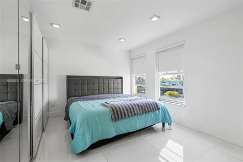 6545 Indian Creek Drive Miami Beach FL 33141