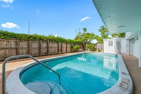 6545 Indian Creek Drive Miami Beach FL 33141