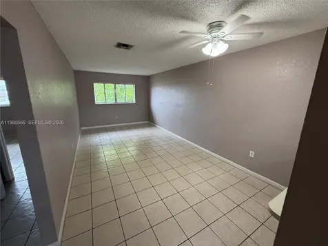 159 W 8th Street Hialeah FL 33010