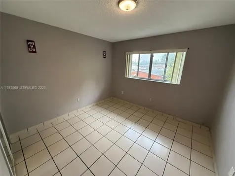 159 W 8th Street Hialeah FL 33010