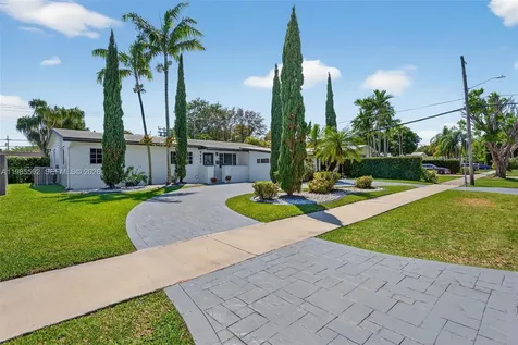 9440 SW 54th Street Miami FL 33165