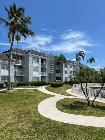 8640 SW 212th Street Cutler Bay FL 33189