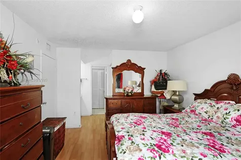 8640 SW 212th Street Cutler Bay FL 33189