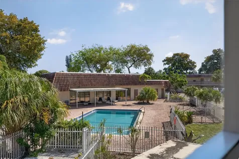 3777 NW 78th Avenue Davie FL 33024