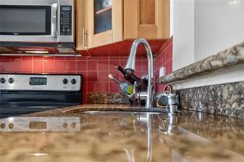 3777 NW 78th Avenue Davie FL 33024