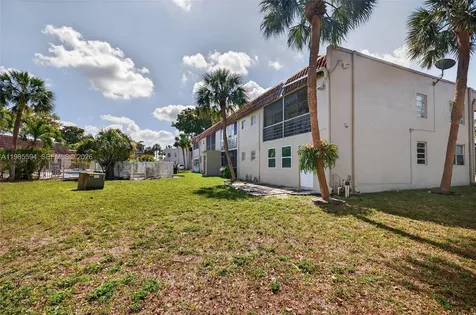 3777 NW 78th Avenue Davie FL 33024