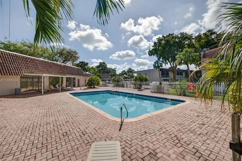 3777 NW 78th Avenue Davie FL 33024