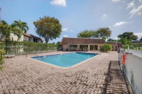3777 NW 78th Avenue Davie FL 33024