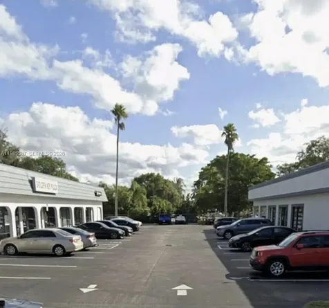 801 S Federal Highway Dania Beach FL 33004