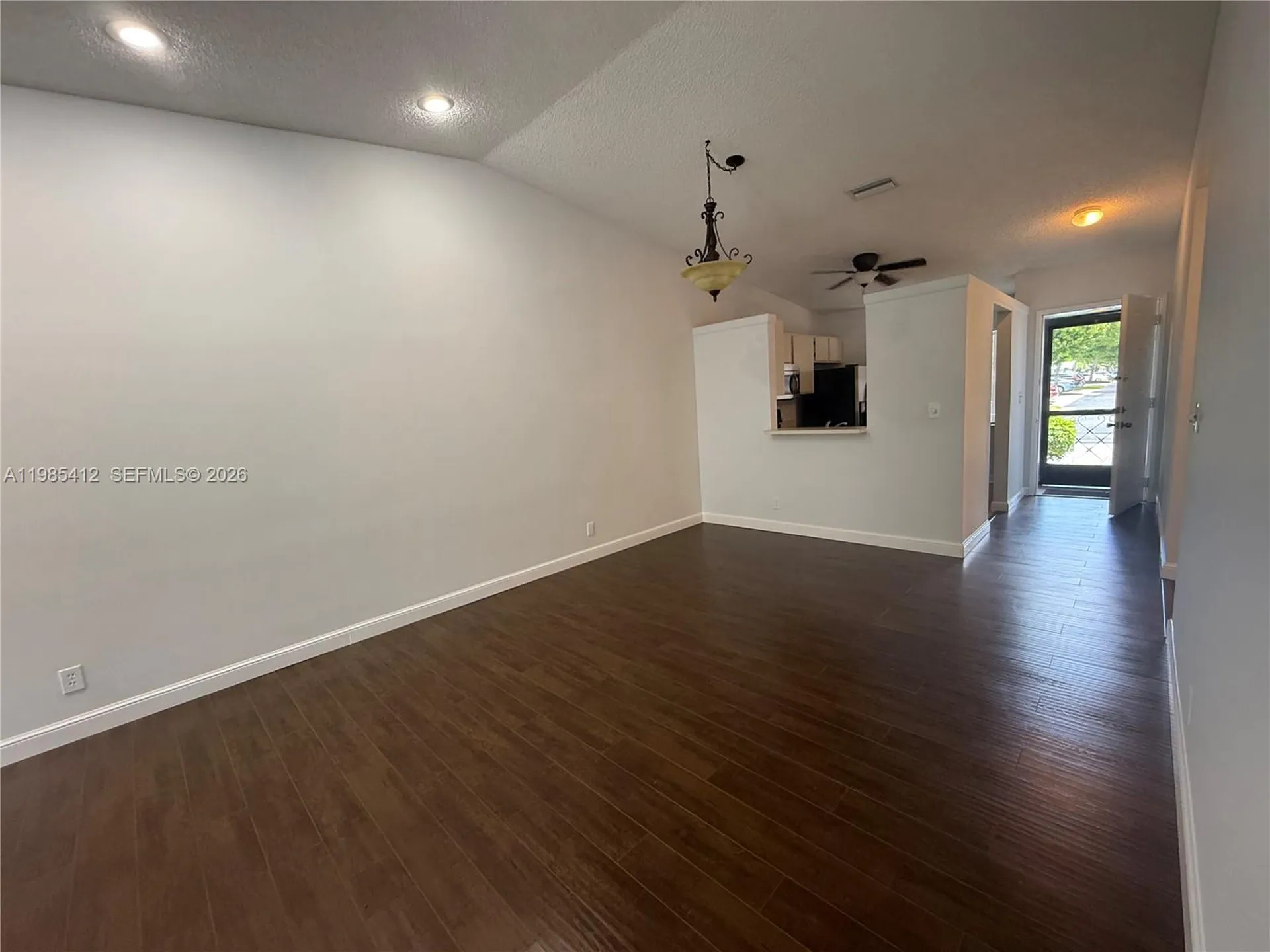 18595 Egret Way Boca Raton FL 33496