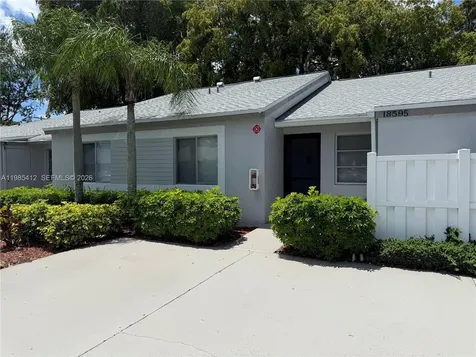 18595 Egret Way Boca Raton FL 33496