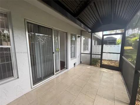 18595 Egret Way Boca Raton FL 33496