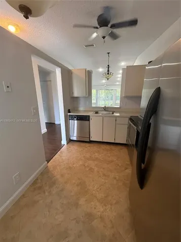 18595 Egret Way Boca Raton FL 33496