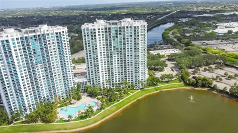 2641 N Flamingo Road Sunrise FL 33323