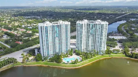 2641 N Flamingo Road Sunrise FL 33323