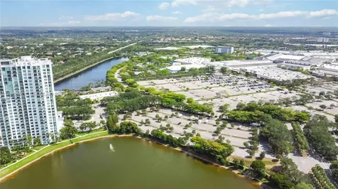 2641 N Flamingo Road Sunrise FL 33323