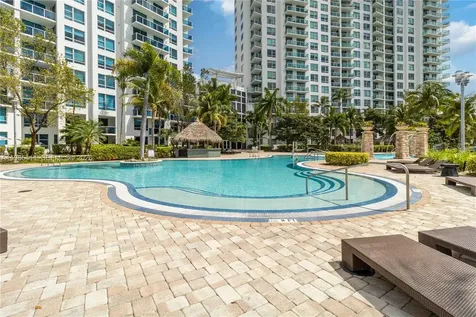 2641 N Flamingo Road Sunrise FL 33323