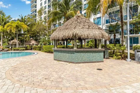 2641 N Flamingo Road Sunrise FL 33323