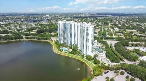 2641 N Flamingo Road Sunrise FL 33323