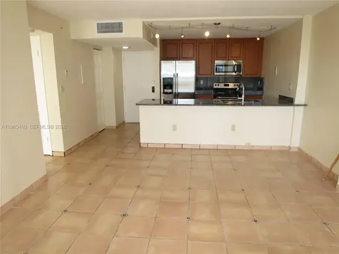 600 NE 36th Street Miami FL 33137