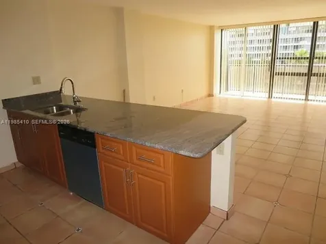 600 NE 36th Street Miami FL 33137