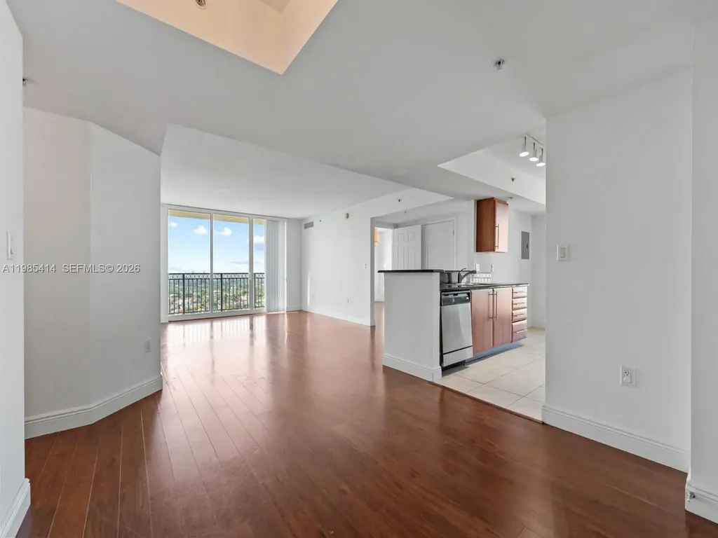 3232 SW 22nd Terrace Miami FL 33145