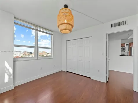 3232 SW 22nd Terrace Miami FL 33145