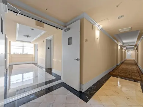 3232 SW 22nd Terrace Miami FL 33145
