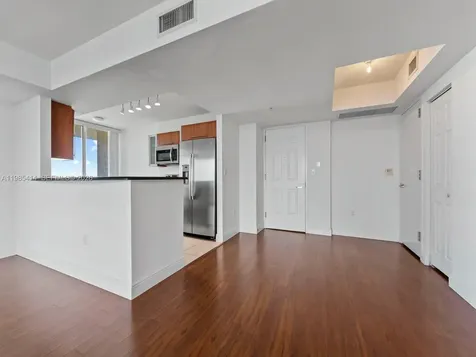 3232 SW 22nd Terrace Miami FL 33145