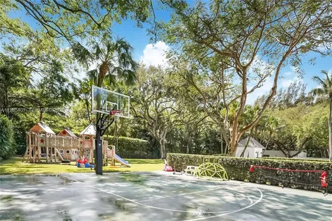 4550 Sunset Drive Coral Gables FL 33143