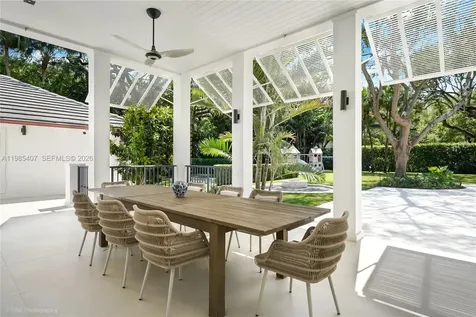 4550 Sunset Drive Coral Gables FL 33143