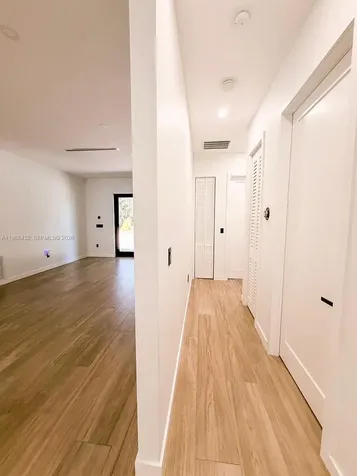 6200 SW 57th Drive South Miami FL 33143