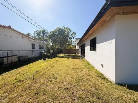 6200 SW 57th Drive South Miami FL 33143