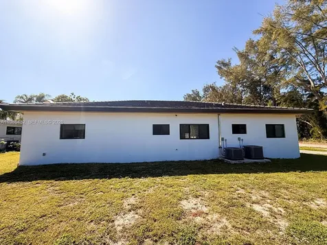 6200 SW 57th Drive South Miami FL 33143