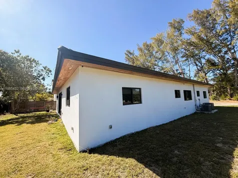 6200 SW 57th Drive South Miami FL 33143