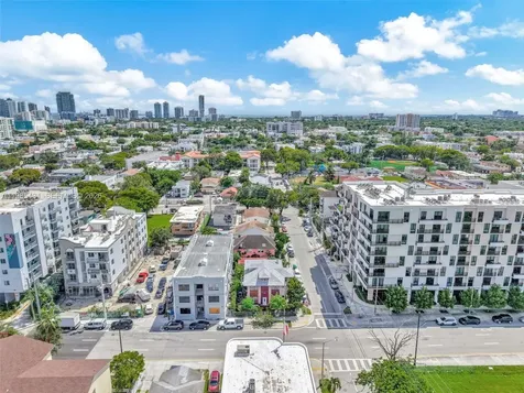 119 SW 7th Avenue Miami FL 33130