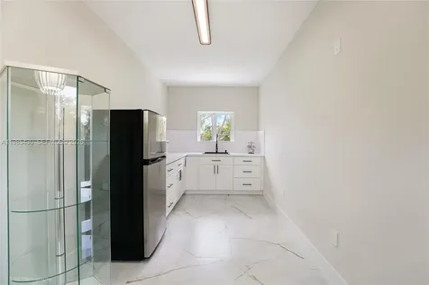 1851 NW 32nd Avenue Miami FL 33125