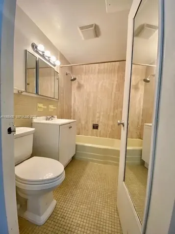 1408 Brickell Bay Drive Miami FL 33131