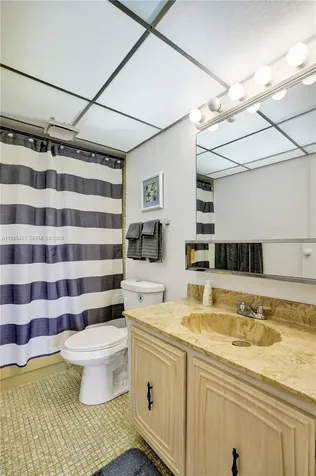 2811 Somerset Drive Lauderdale Lakes FL 33311