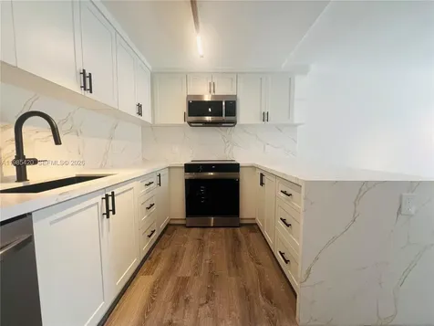 201 Jefferson Avenue Miami Beach FL 33139