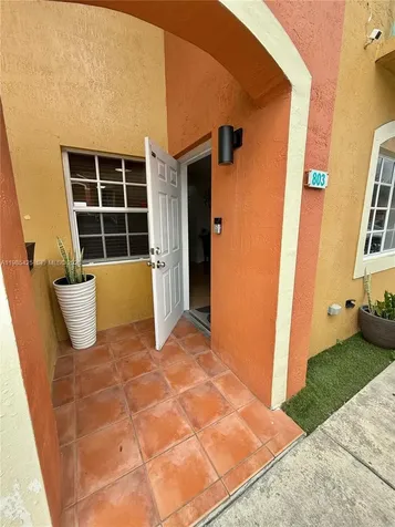 7255 NW 173rd Drive Hialeah FL 33015