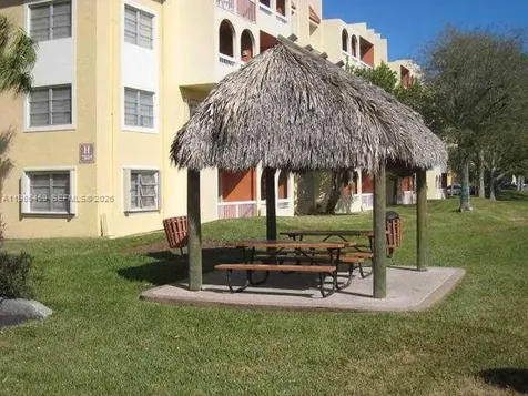 7800 Camino Real Miami FL 33143