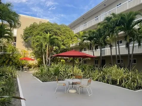 7800 Camino Real Miami FL 33143