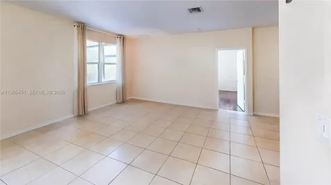 3090 SE 7th Court Homestead FL 33033