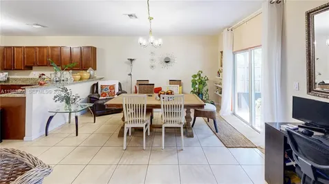 3090 SE 7th Court Homestead FL 33033
