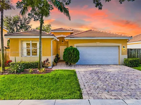 3090 SE 7th Court Homestead FL 33033
