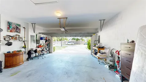 3090 SE 7th Court Homestead FL 33033