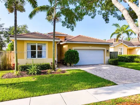 3090 SE 7th Court Homestead FL 33033
